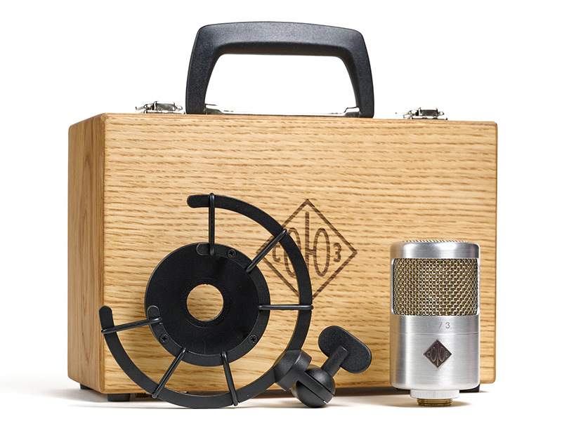 洋楽 AMP hqdefault.jpg